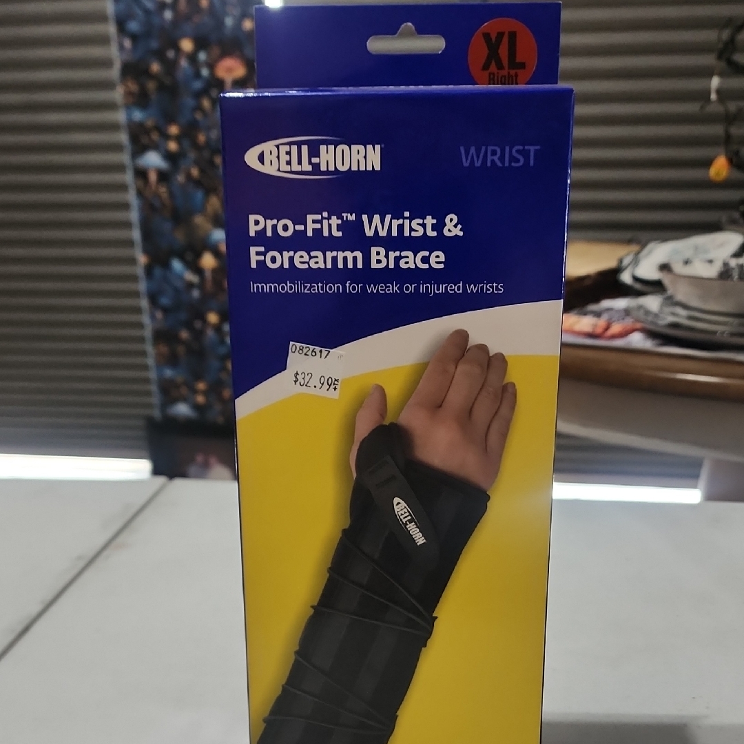 Black Wrist  Forearm Brace